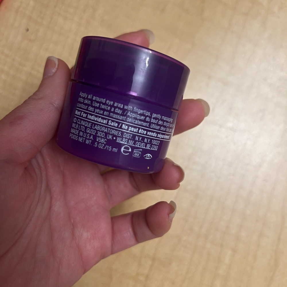 CLINIQUE Smart Clinical Repair Wrinkle Correcting Eye Cream .5oz/15mL FULL SIZE - Picture 3 of 3